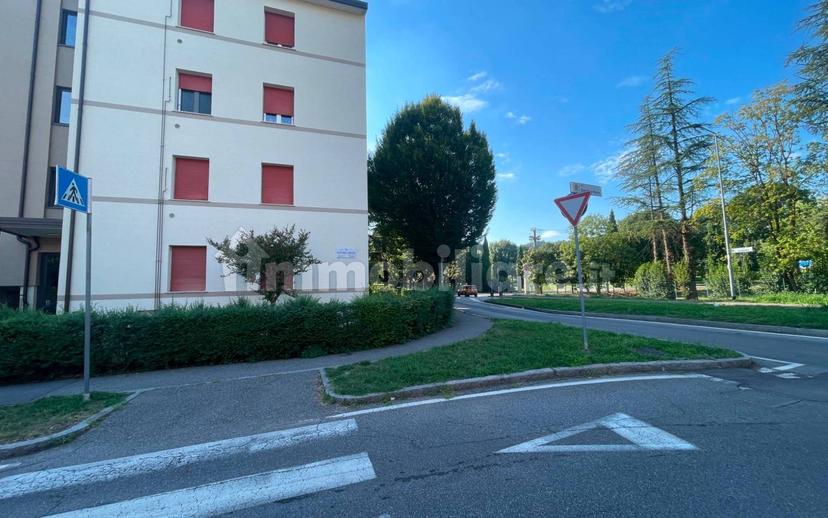 Trilocale via Gioacchino Rossini 19, Longuelo, Bergamo — foto 9 di 22