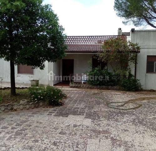 Villa unifamiliare via Lanzo zona G 76, Martina Franca — foto 9 di 19
