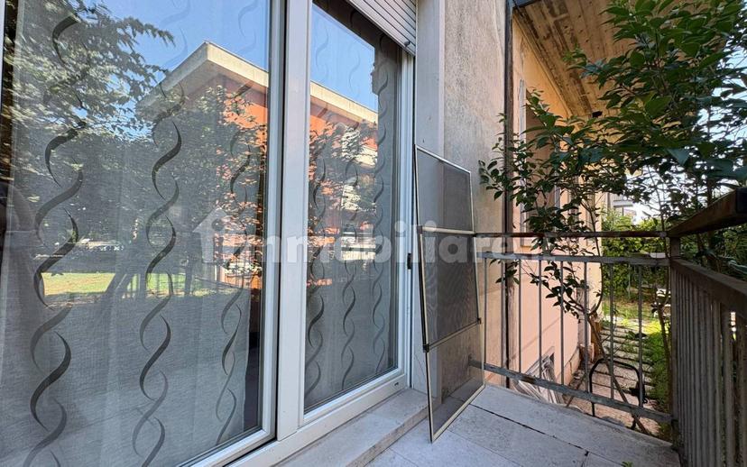 Bilocale via Enrico Toti, Centro, San Giovanni Lupatoto — foto 2 di 9