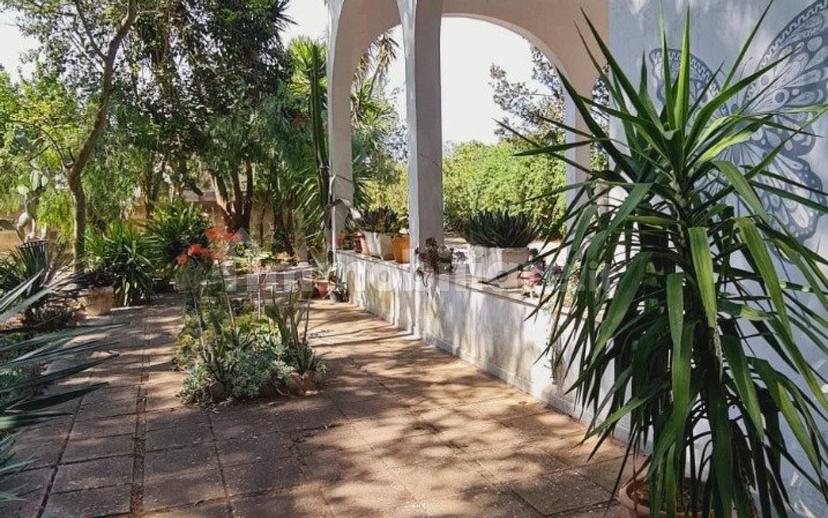 Villa unifamiliare Strada Vicinale Pagliere Pozzo Dolce 31, Cutrofiano — foto 6 di 39
