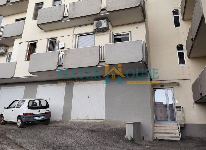 Appartamento via Padre Rosario Maria Mirabene, Centro, Matera — foto 7 di 23