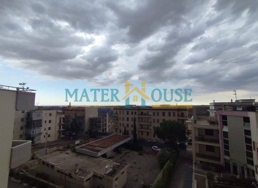 Appartamento via Padre Rosario Maria Mirabene, Centro, Matera — foto 4 di 23