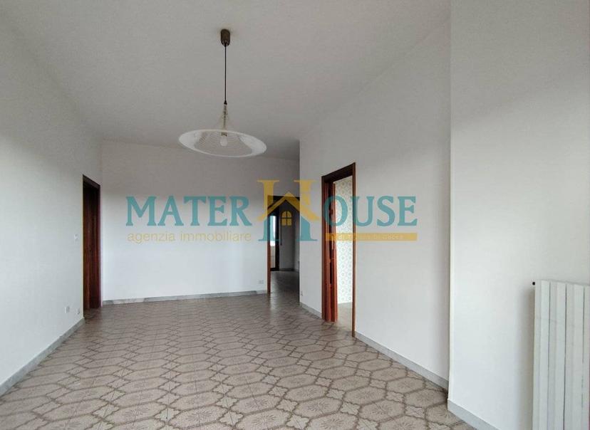 Appartamento via Padre Rosario Maria Mirabene, Centro, Matera — foto 10 di 23