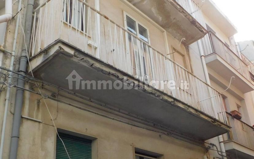 Terratetto unifamiliare 90 m², da ristrutturare, Centro, Ragusa — foto 2 di 6
