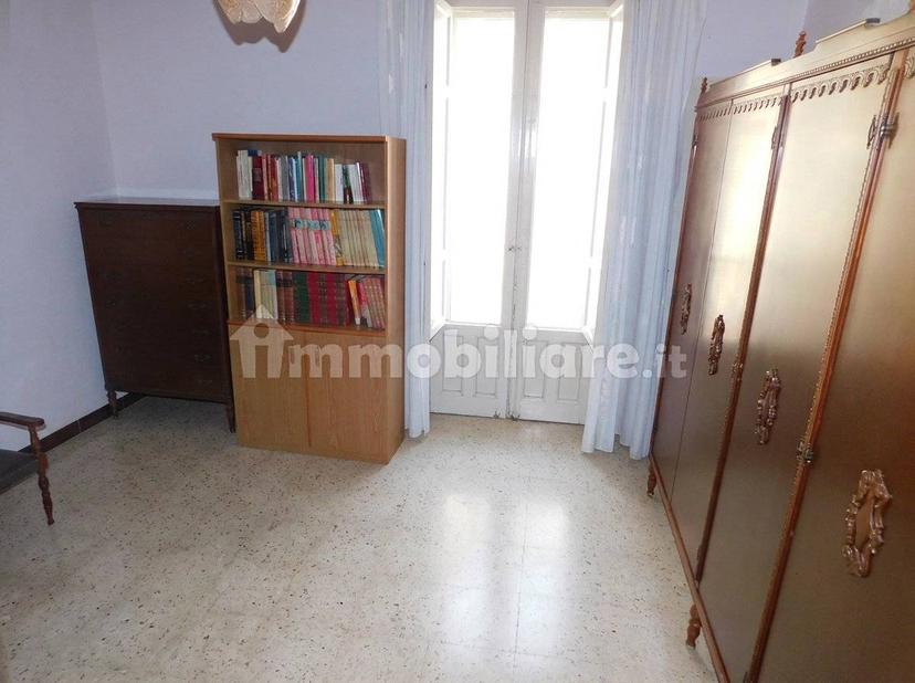 Terratetto unifamiliare 90 m², da ristrutturare, Centro, Ragusa — foto 5 di 6
