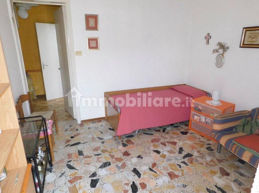 Terratetto unifamiliare 90 m², da ristrutturare, Centro, Ragusa — foto 3 di 6