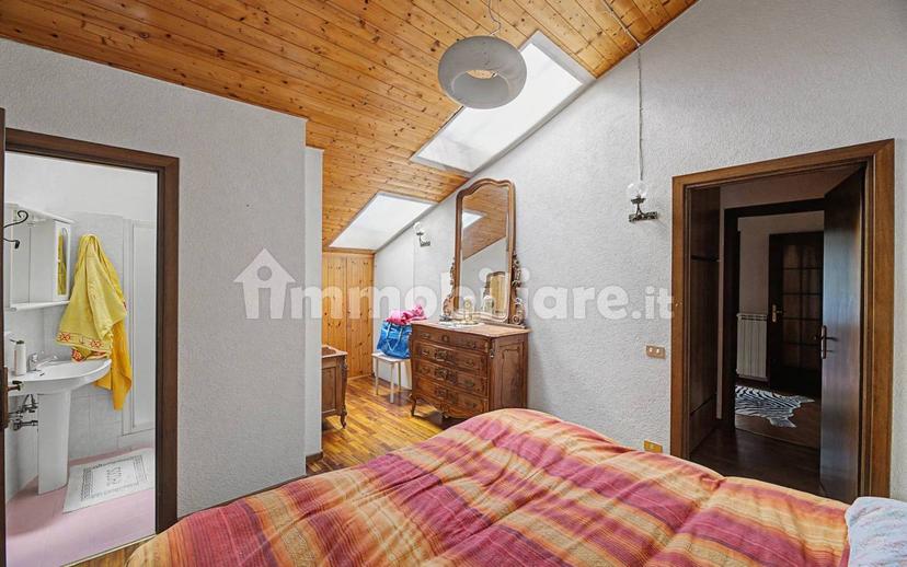 Appartamento via Flavio Parvis, Centro, Varzo — foto 12 di 42
