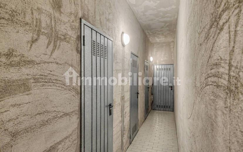 Appartamento via Flavio Parvis, Centro, Varzo — foto 25 di 42