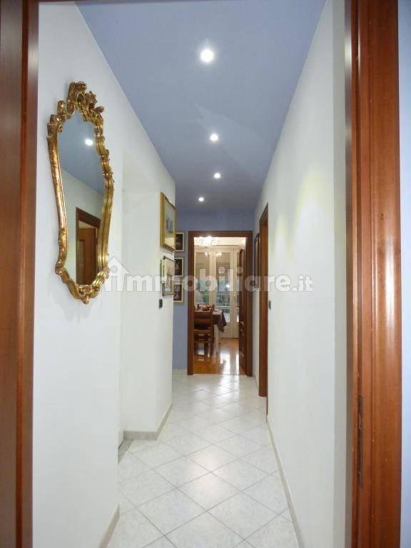 Bilocale via Giovanni Battista Bodoni 47, Centro, Saluzzo — foto 2 di 7
