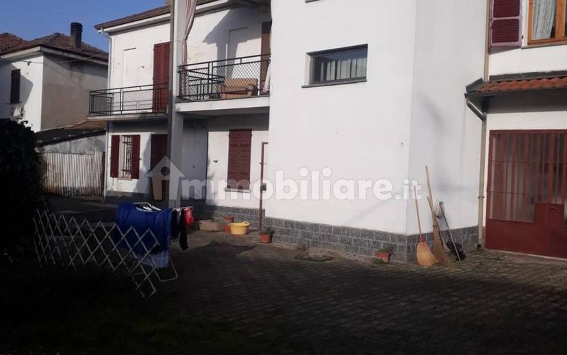 Villa bifamiliare via 20 Settembre, Centro, Mortara — foto 13 di 27