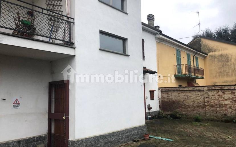 Villa bifamiliare via 20 Settembre, Centro, Mortara — foto 11 di 27