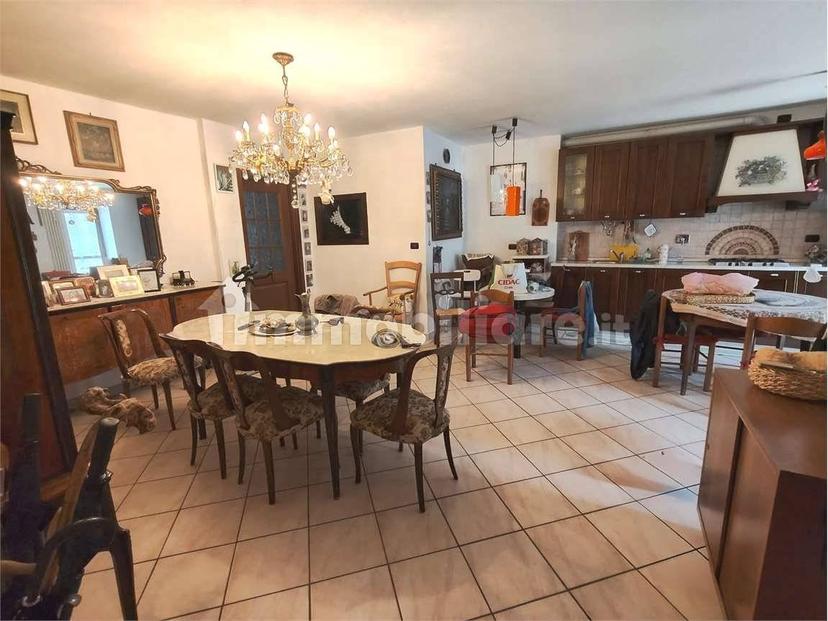 Trilocale via Chanoux, 82, Centro, Chatillon — foto 8 di 20