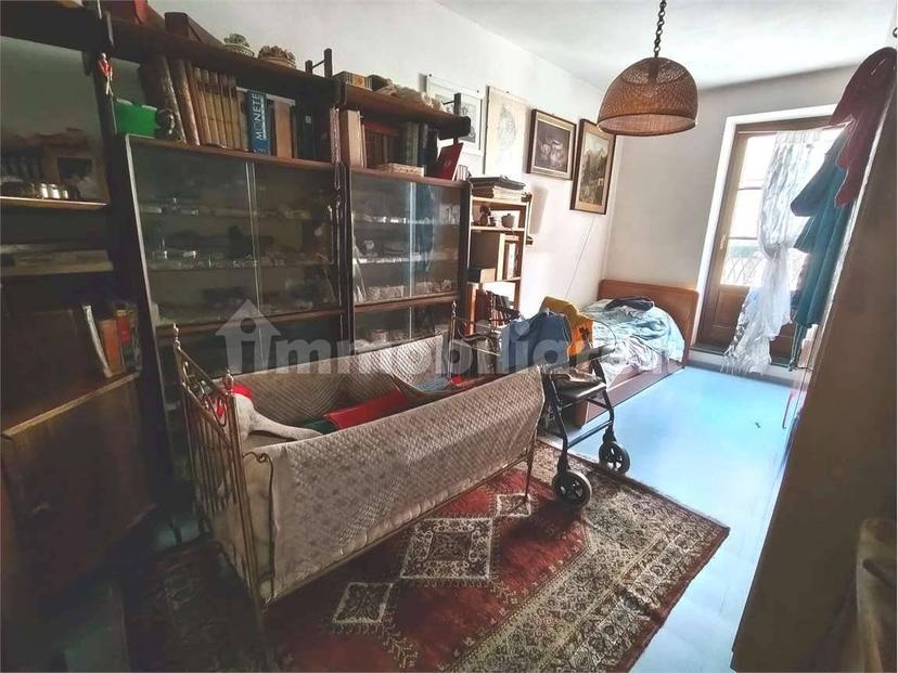 Trilocale via Chanoux, 82, Centro, Chatillon — foto 11 di 20