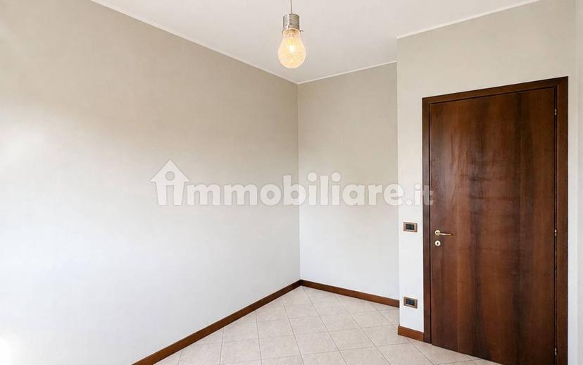 Trilocale via Ciro Menotti, Centro, San Felice sul Panaro — foto 2 di 14