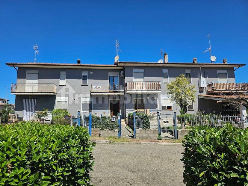 Villa a schiera via Antonio Gramsci, Attigliano — foto 7 di 43