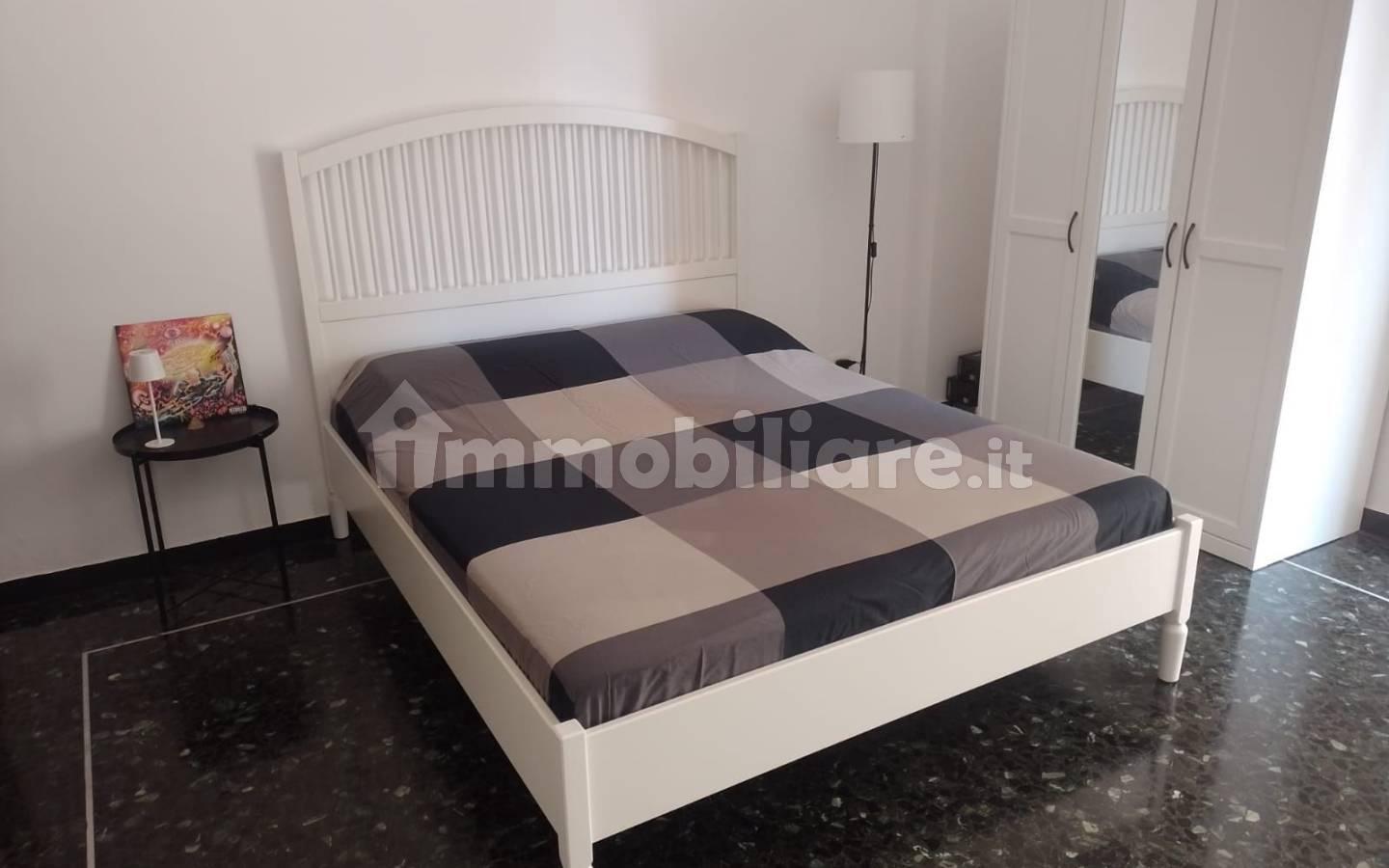 Trilocale via Sibilla Mertens 31, Sturla, Genova