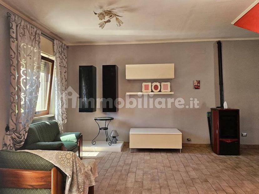 Villa a schiera via Antonio Gramsci, Attigliano — foto 2 di 43