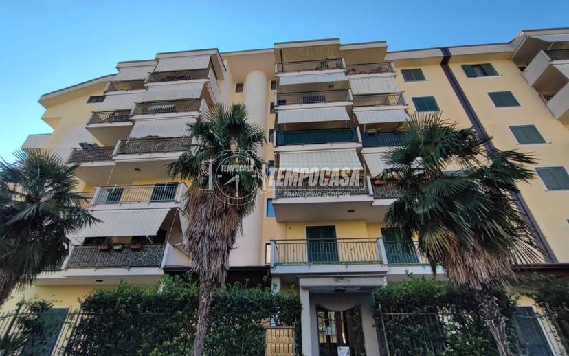 Quadrilocale via San Lorenzo 67, Aversa
