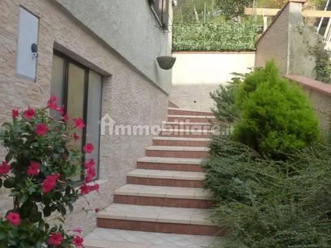 Villa unifamiliare Contrada Tezzetta, Centro, Recoaro Terme — foto 2 di 8