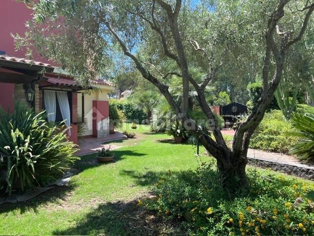 Villa bifamiliare via Nuraxeddus, Pula — foto 11 di 27