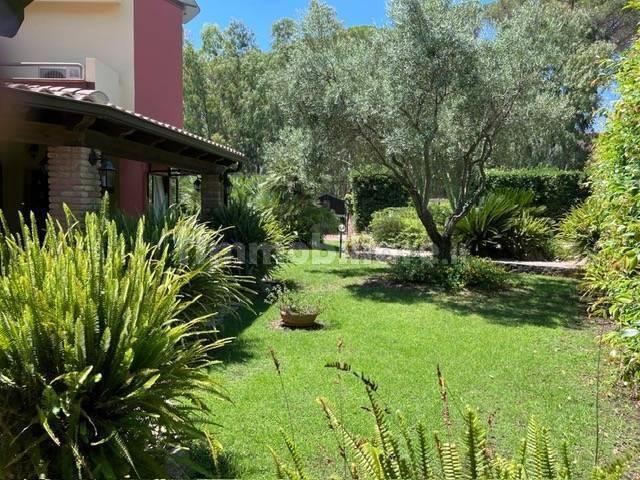Villa bifamiliare via Nuraxeddus, Pula — foto 18 di 27