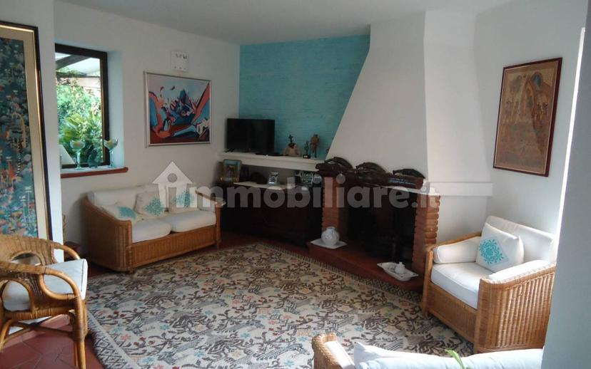 Villa bifamiliare via Nuraxeddus, Pula — foto 9 di 27