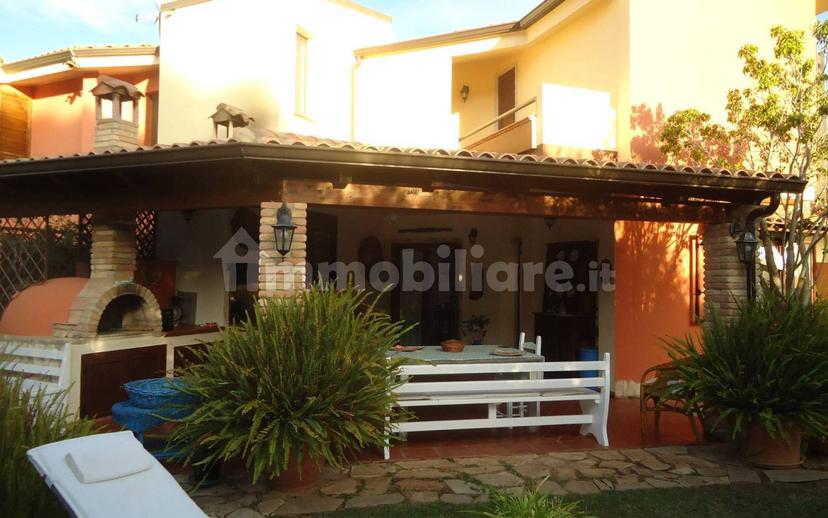 Villa bifamiliare via Nuraxeddus, Pula — foto 14 di 27