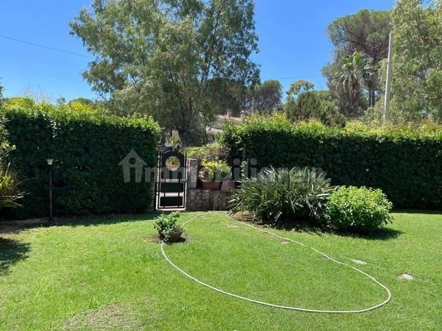Villa bifamiliare via Nuraxeddus, Pula — foto 2 di 27