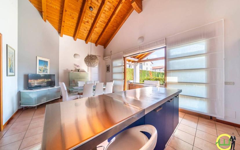 Villa unifamiliare, buono stato, 345 m², Stazione - Europa, Udine — foto 47 di 59