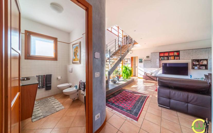 Villa unifamiliare, buono stato, 345 m², Stazione - Europa, Udine — foto 5 di 59