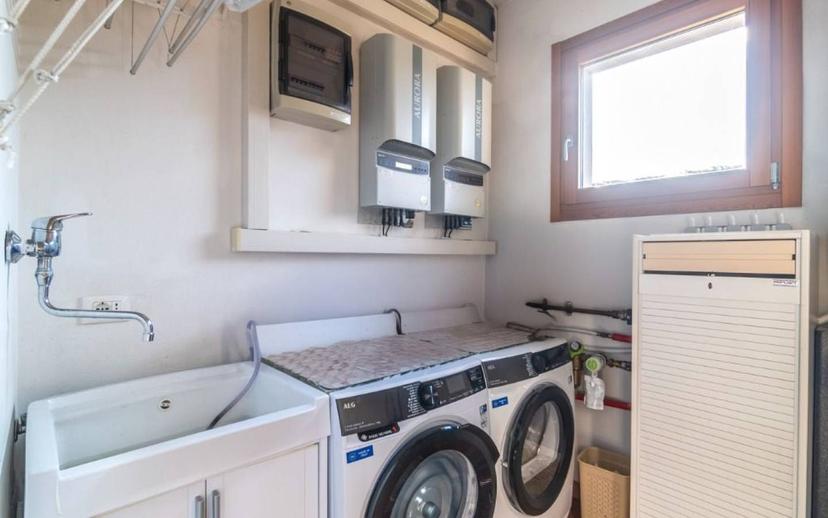 Villa unifamiliare, buono stato, 345 m², Stazione - Europa, Udine — foto 40 di 59