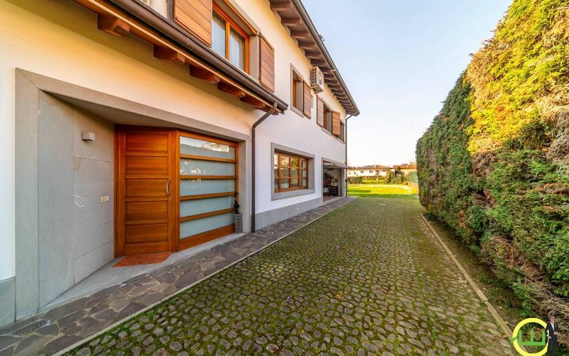 Villa unifamiliare, buono stato, 345 m², Stazione - Europa, Udine — foto 53 di 59