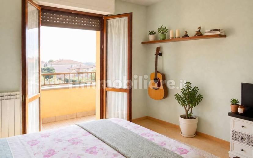Bilocale via Italia 8, Madone