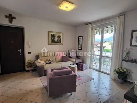 Trilocale via Don Giovanni Battista Freggi, 8, Centro, Porlezza — foto 2 di 17