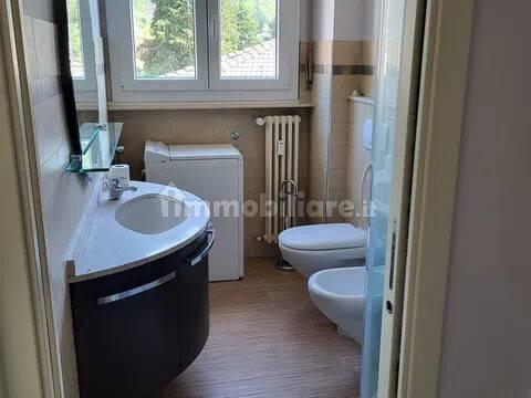 Trilocale via Prati, 17, Centro, Porlezza