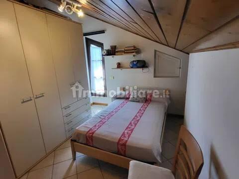 Quadrilocale via Cuccio, 15, Centro, Porlezza — foto 3 di 17