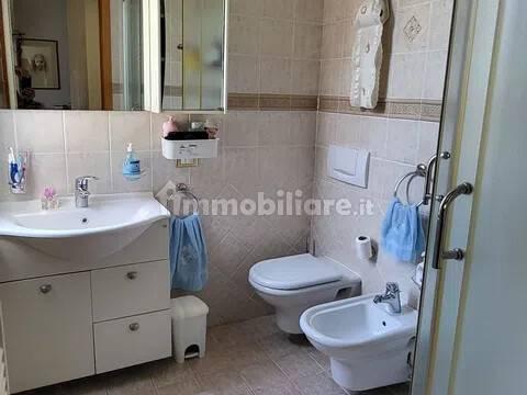 Quadrilocale via Cuccio, 15, Centro, Porlezza — foto 8 di 17