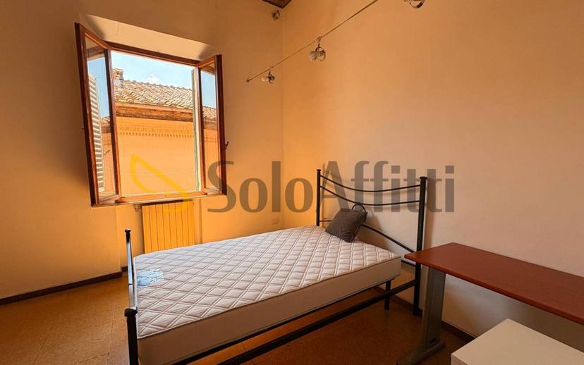 Stanza in affitto in appartamento via Tito Sarrocchi, Siena — foto 4 di 15