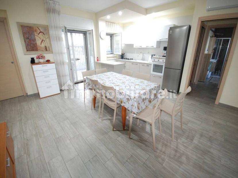 Trilocale via Pietrantonio Loffredo 49, Rione Martucci - Diaz, Foggia