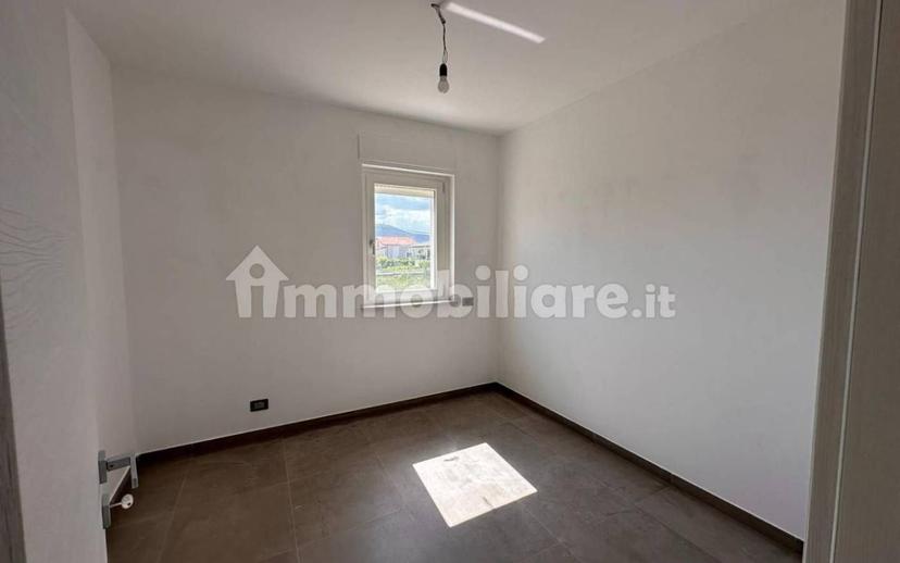 Villa bifamiliare via Michelangelo Buonarroti 88, Centro, Avezzano — foto 9 di 13