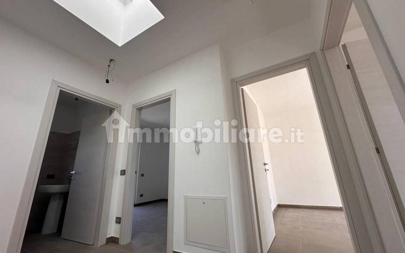 Villa bifamiliare via Michelangelo Buonarroti 88, Centro, Avezzano — foto 8 di 13
