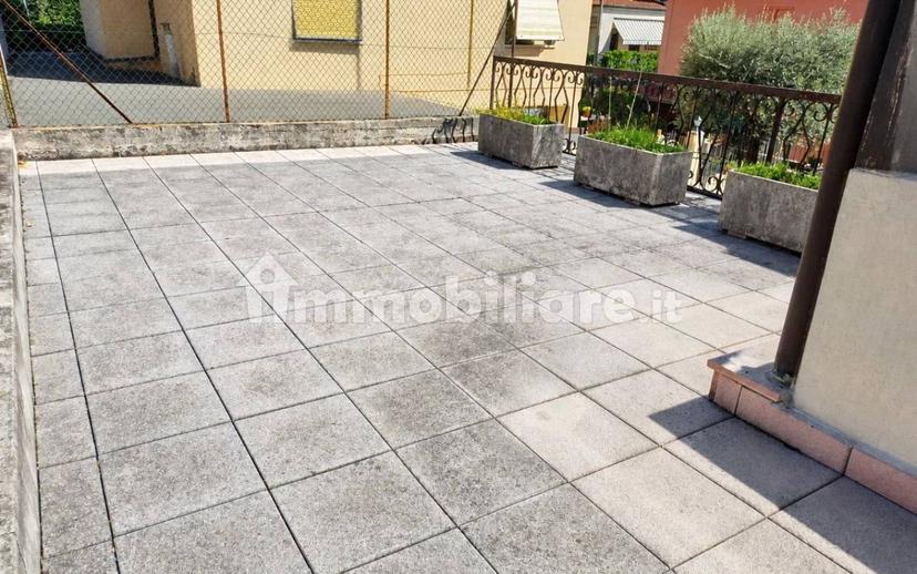 Villa unifamiliare via Guglielmo Oberdan, Centro, Concesio — foto 12 di 13
