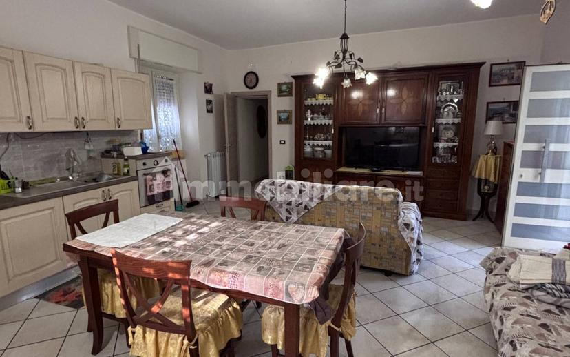 Appartamento via Parito, San Prisco — foto 6 di 20