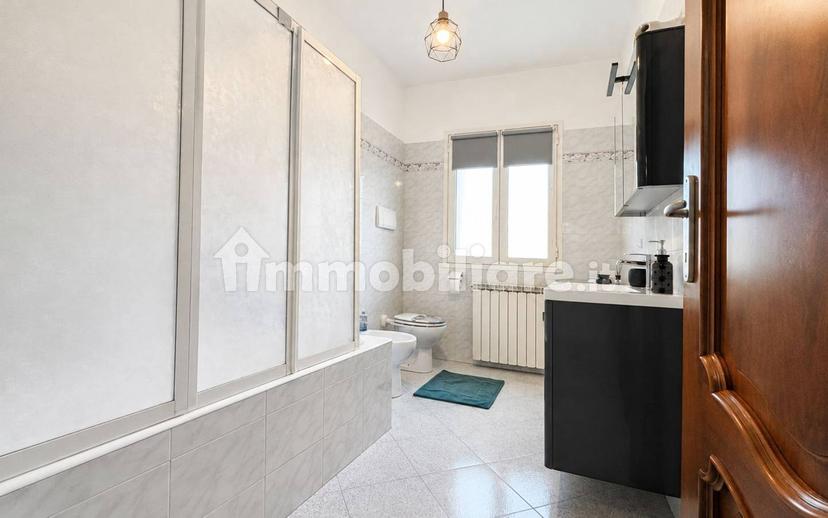 Trilocale via Giuseppe Airenti 75, Porto Maurizio, Imperia — foto 5 di 18