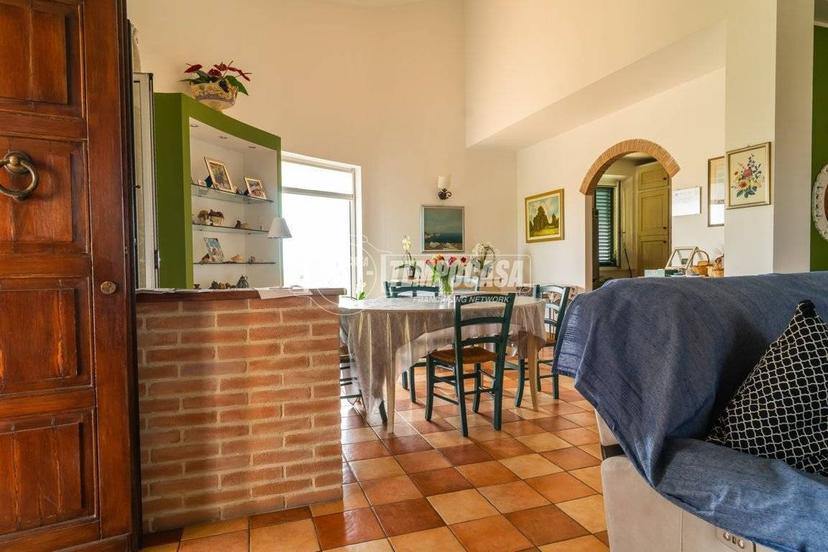 Villa unifamiliare, buono stato, 250 m², San Costanzo — foto 48 di 68