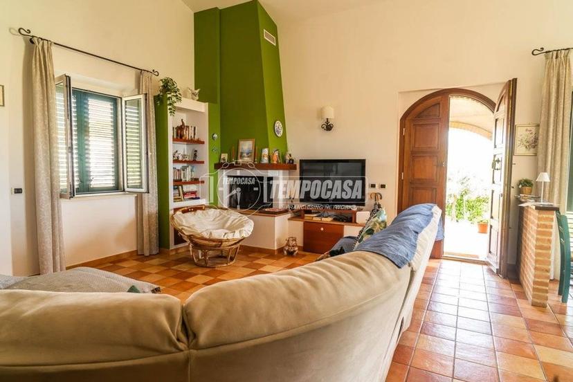 Villa unifamiliare, buono stato, 250 m², San Costanzo — foto 15 di 68