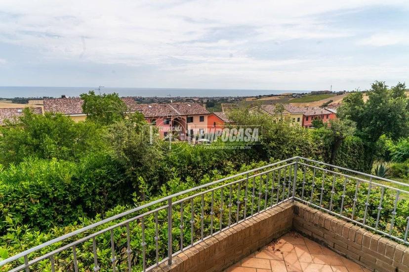 Villa unifamiliare, buono stato, 250 m², San Costanzo — foto 26 di 68