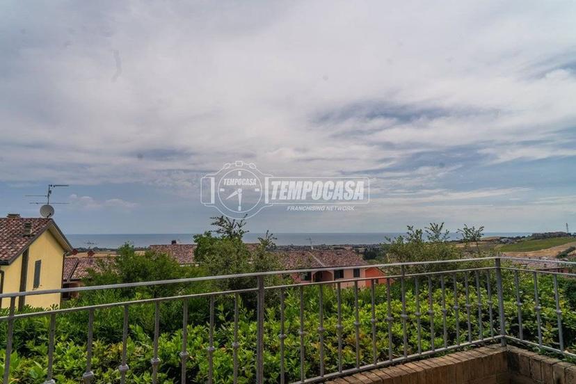 Villa unifamiliare, buono stato, 250 m², San Costanzo — foto 31 di 68