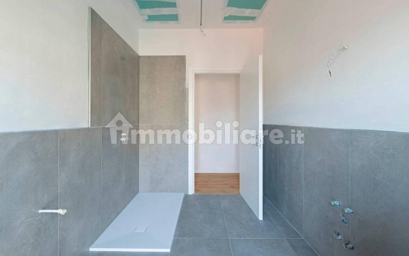 Trilocale via Alessandro La Marmora 4, San Fruttuoso, Monza