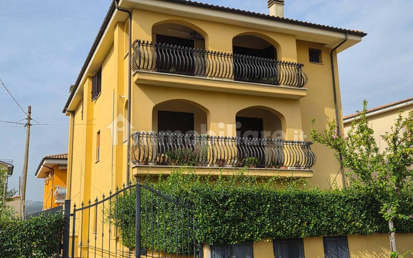 Bilocale viale Risorgimento, Attigliano